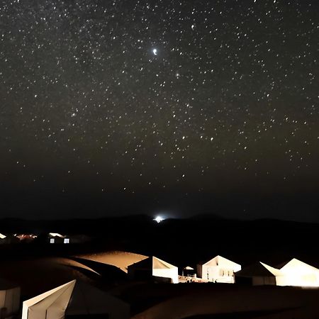Exceptional Luxury Camp Hotel Merzouga Bagian luar foto