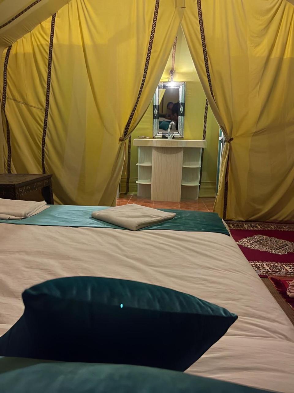 Exceptional Luxury Camp Hotel Merzouga Bagian luar foto