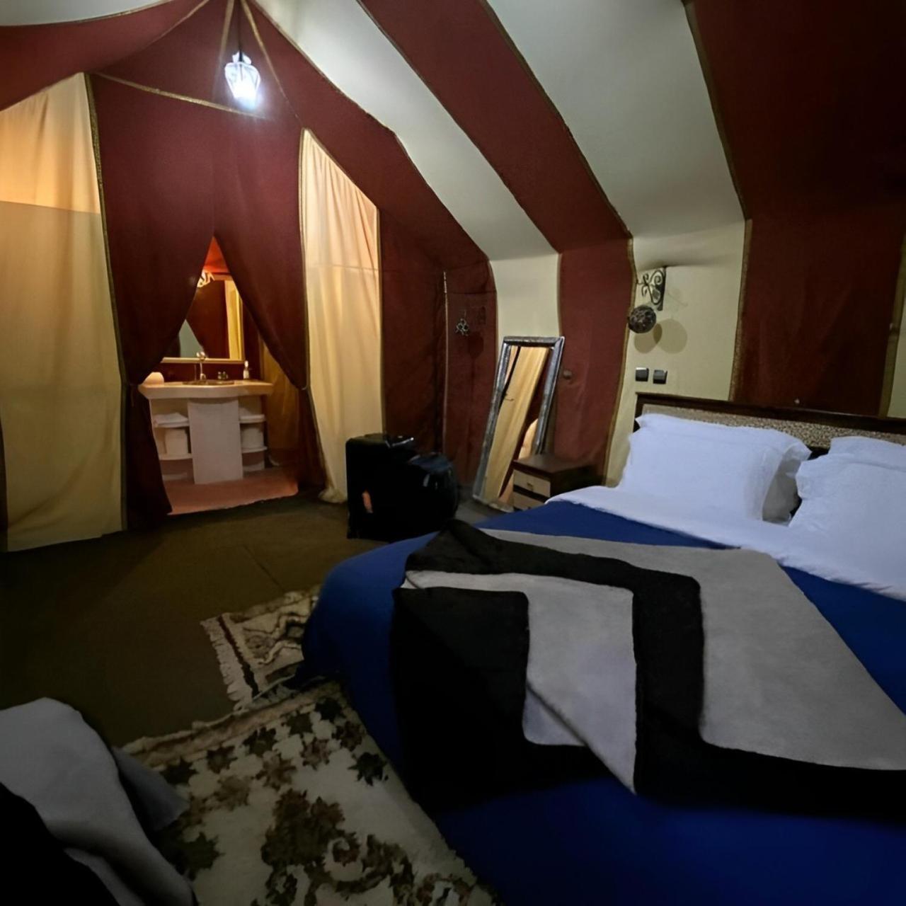 Exceptional Luxury Camp Hotel Merzouga Bagian luar foto