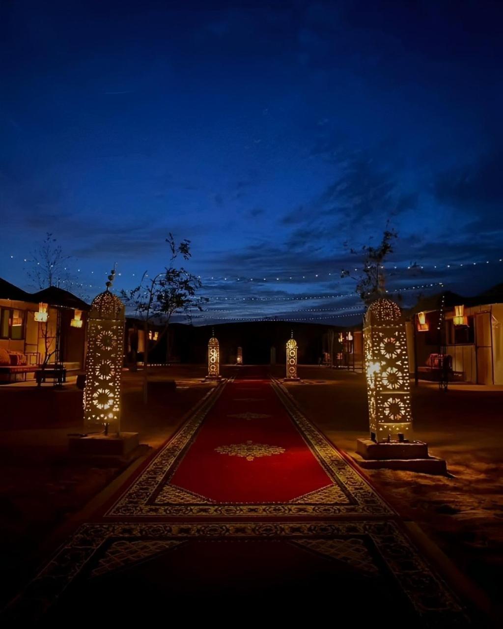 Exceptional Luxury Camp Hotel Merzouga Bagian luar foto