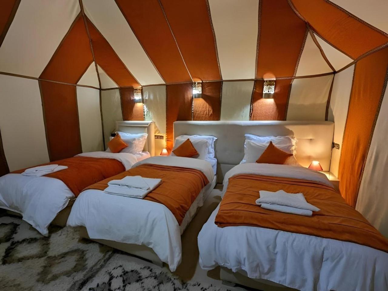 Exceptional Luxury Camp Hotel Merzouga Bagian luar foto