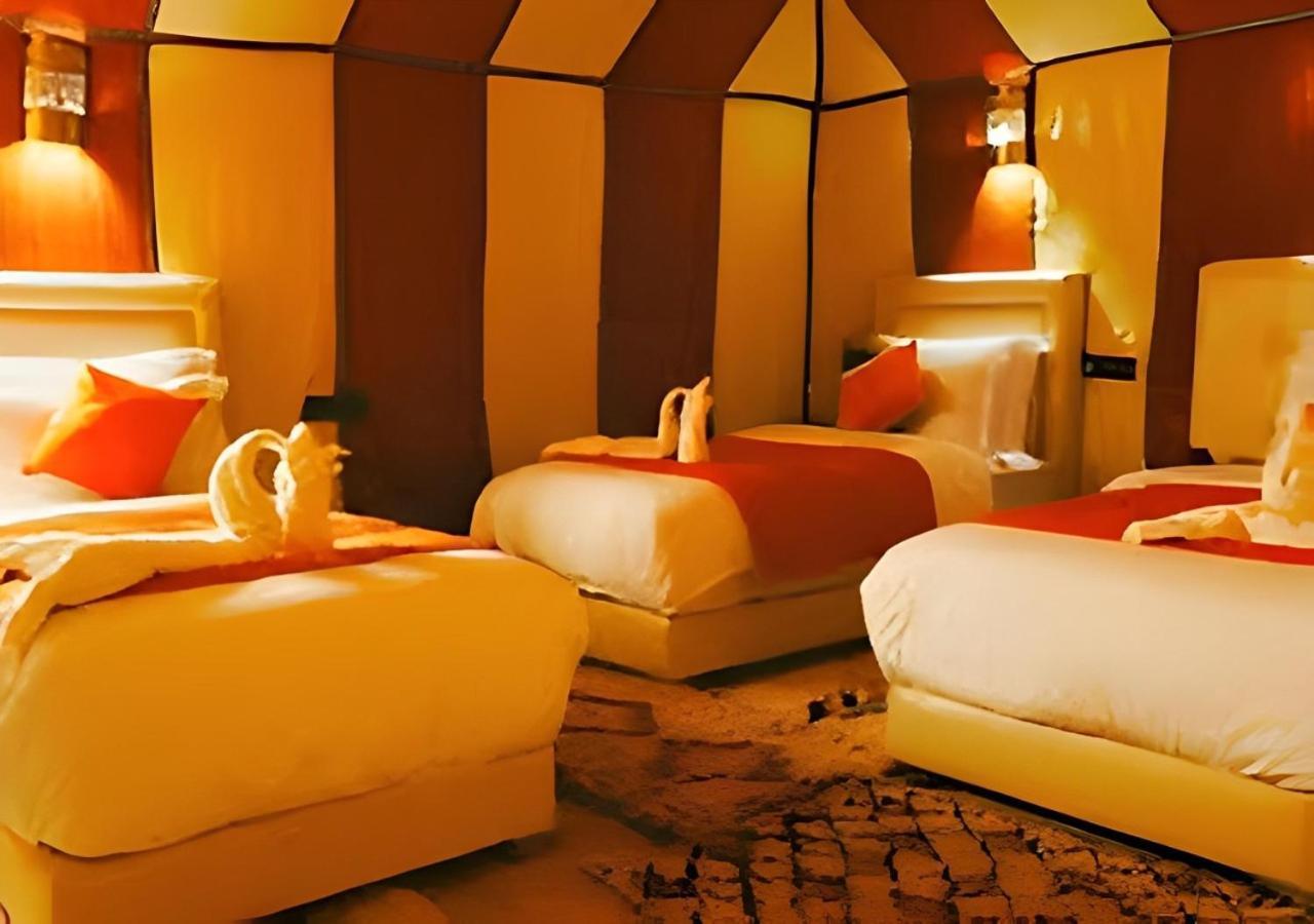 Exceptional Luxury Camp Hotel Merzouga Bagian luar foto