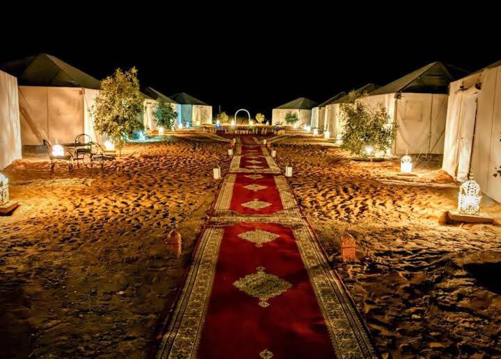 Exceptional Luxury Camp Hotel Merzouga Bagian luar foto
